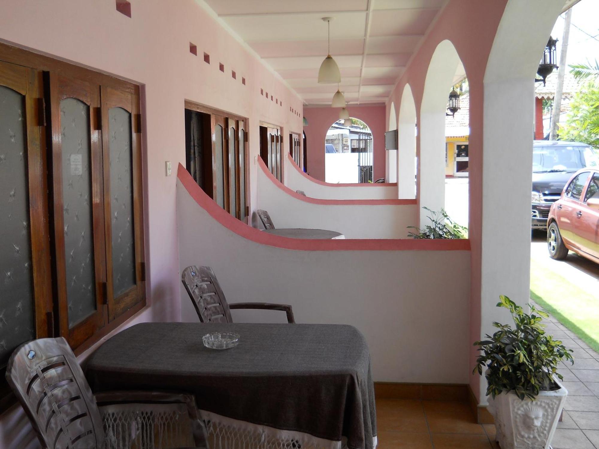 Ocean View Tourist Guest House At Negombo Beach Near The Airport Exterior foto