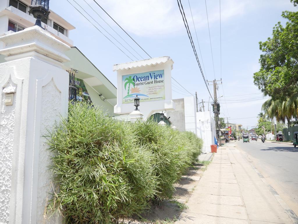 Ocean View Tourist Guest House At Negombo Beach Exterior foto